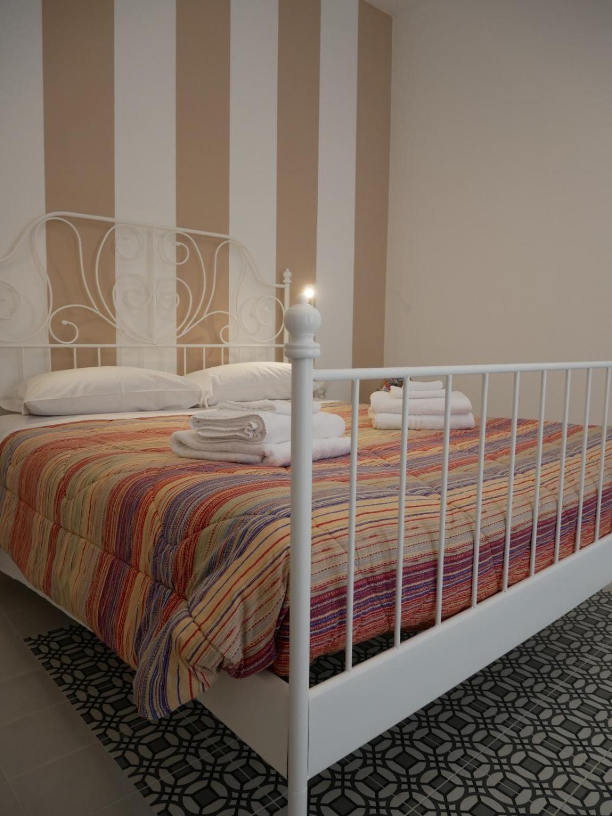 Casa Vacanza B&G Lecce Esterno foto